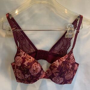 Marilyn Monroe 34 B Lace Strap Bra